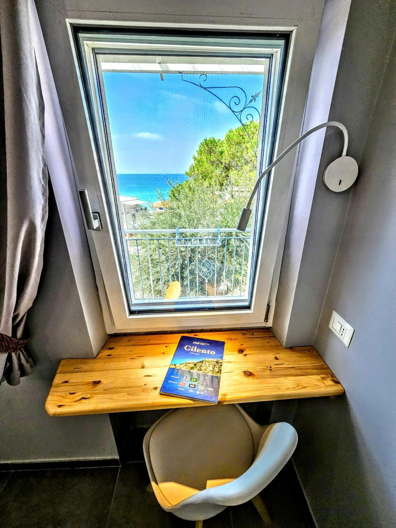 A Casa Di Alessandra - Rooms Castellabate Exterior foto